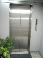 ヨシイチビル