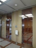 梅田プラザビル本館